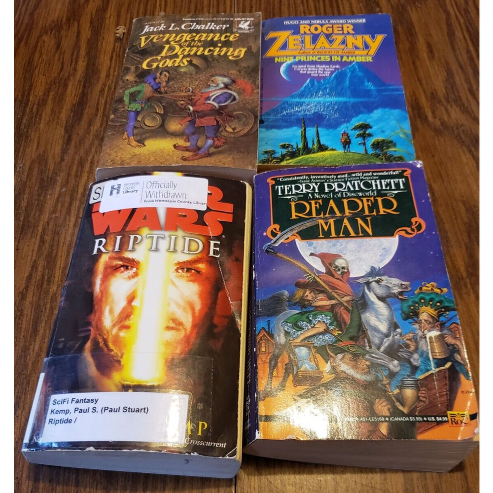 Lot of 4 Science Fiction Fantasy Vintage Paperbacks Pratchett Zelazny Star Wars